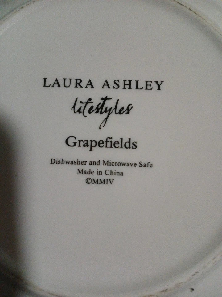 Vintage Laura Ashley LIFESTLES Dinner plates - set of 2 Grapefields design