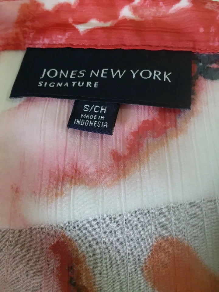 Jones New York signature label on a fabric with abstract pattern
