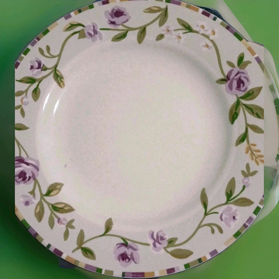 Vintage Laura Ashley LIFESTLES Dinner plates - set of 2  Grapefields design